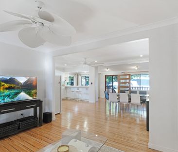 Coastal Living Opposite Pumicestone Passage - Photo 2