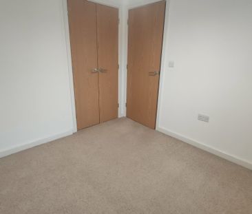 Hornbeam Avenue, Bury St. Edmunds, Red Lodge - Photo 3