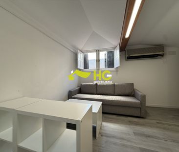 Alquiler Apartamento en Centro - Cortes, Madrid - Photo 1