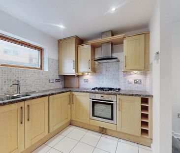 3 bedroom flat share to rent - Photo 6