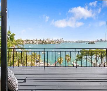 Designer Three Bedroom Apartment with Lock Up Garage, Level Access and Sydney's Best Views - Photo 4