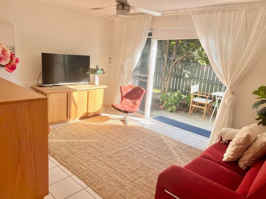 Deception Bay - Photo 1