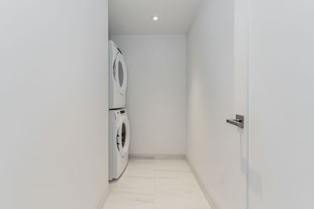 For Lease - 10 Inn on the Park N/A Unit# 1101, Toronto, Ontario - Photo 2