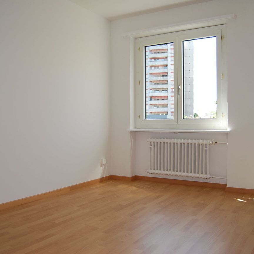 "Wohnen im Herzen Nussbaumens" - Photo 1