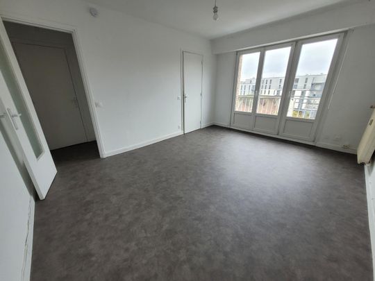 Location Appartement 1 pièce 27m² LILLE 59000 - Photo 1