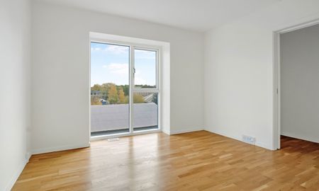 Skøn 2 værelses lejlighed med god planløsning placeret central i Bagsværd - Photo 4