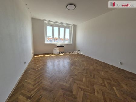Pronájem bytu 1+kk 27 m2 - Photo 3
