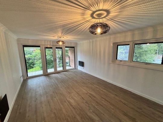 Garstang Road, Preston - Photo 1