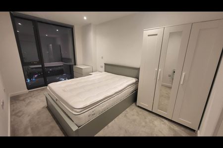 2 Bed Flat, Queen Street, M3 - Photo 2