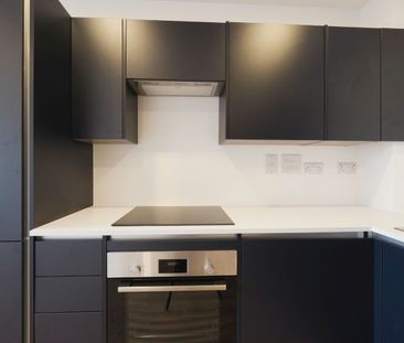 1 Bed Flat, Davigdor Road, BN3 - Photo 1