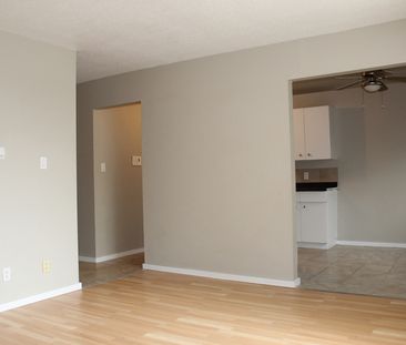 Rockhill Manor | 11930 104 Street NW, Edmonton - Photo 1