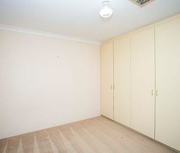 Peaceful Living in a Prime Waterford Pocket - Photo 5