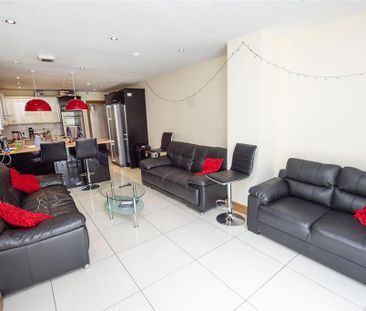 6 bedroom house to rent - Photo 5