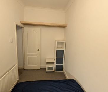 Room in a Shared House, Woodseats Road, S8 - Photo 4