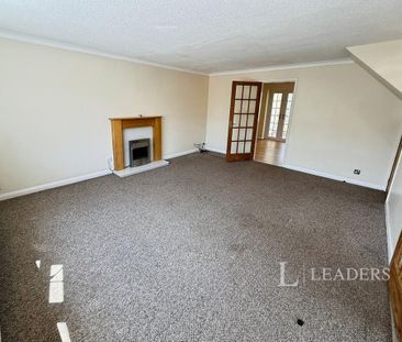 3 bedroom terraced house to rent - Photo 2