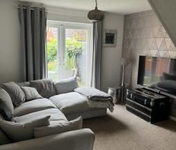 2 bedroom house to share by Birmingham Airport - Photo 3