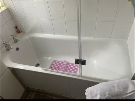 2 Bed Flat, Beaconsfield Close, SE3 - Photo 5