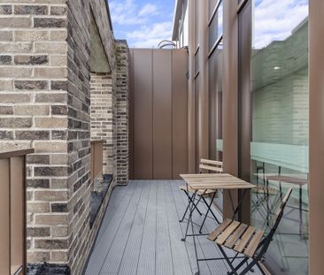 Studio Flat, Hanger Lane, W5 - Photo 1