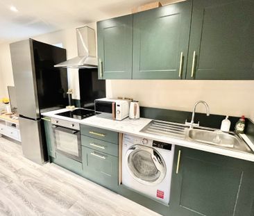 Market Place - Photo 1