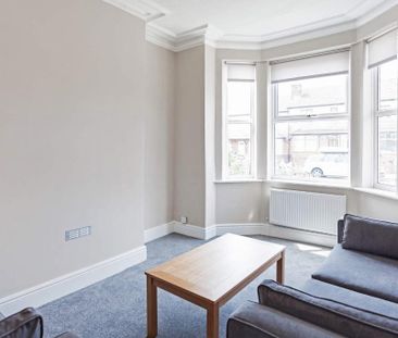 5 bedroom terraced house to rent - Photo 3