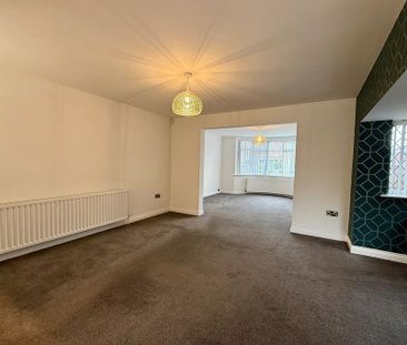 5 bedroom detached house to rent - Photo 4