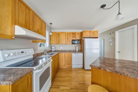 Maison à étages à louer - Sainte-Thècle Maison à étages à louer - Sainte-Thècle - Photo 4