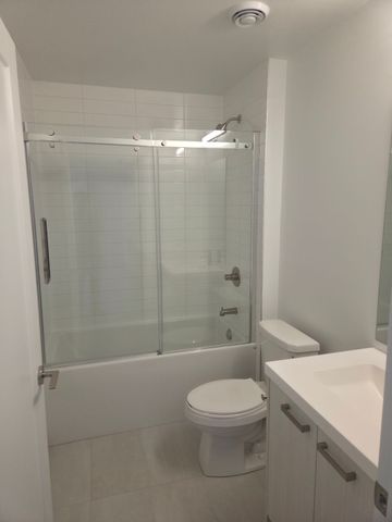 For Lease - 20 Soudan Avenue Unit# 2211, Toronto, Ontario - Photo 2