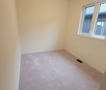 For Lease - 41 Rumi Court, Vaughan, Ontario - Photo 5
