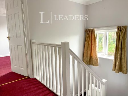 3 bedroom detached house to rent - Photo 5