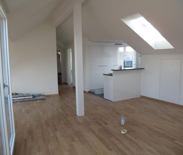 4-Maisonnettewohnung mit herrlicher Aussicht und eigene Waschmaschi... - Foto 2