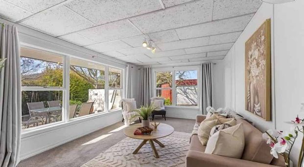 Spacious family home in the Burnside High School zone! - Photo 1