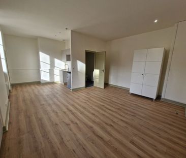 Location Appartement 1 pièce 29m² - Photo 4