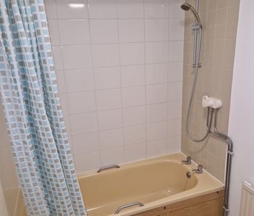 1 Bed Flat, Howard Road, SE25 - Photo 6