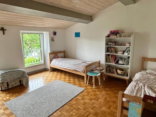 Location Maison 5 pièces 188m² NIORT 79000 - Photo 1