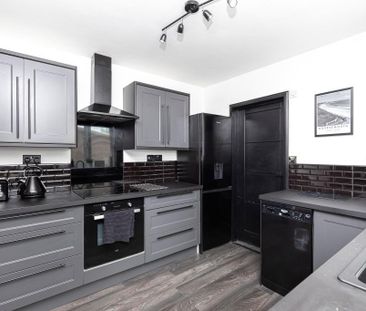 2 bedroom ground floor flat to rent - Photo 4
