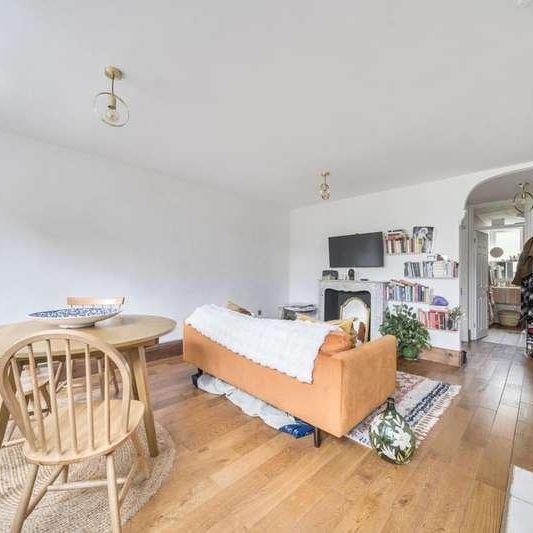 Hazlewood Crescent, North Kensington, W10 - Photo 1