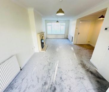 3 bedroom House To Let - Photo 5