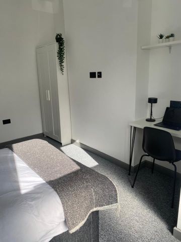 Room in a Shared House, Shirley Road, E15 - Photo 5