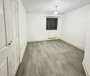 Muchall Road, Wolverhampton, West Midlands, WV4 - Photo 1