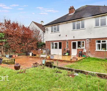 5 bedroom detached house to rent - Photo 1