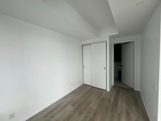 For Lease - 5 St Joseph Street Unit# 3702, Toronto, Ontario - Photo 1