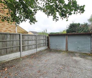 Bushey Hall Road, Bushey, WD23 - Photo 3