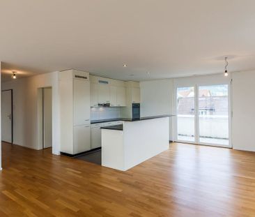 3.5 Zimmer, 89 m², 2. Stock - Photo 3