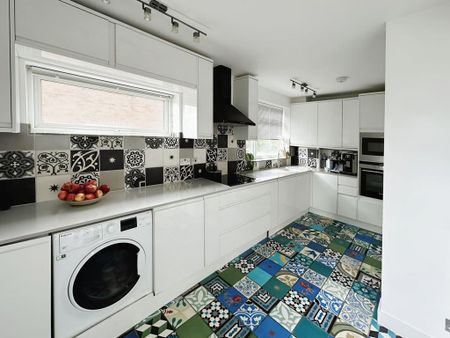 2 bedroom apartment to rent - Photo 3