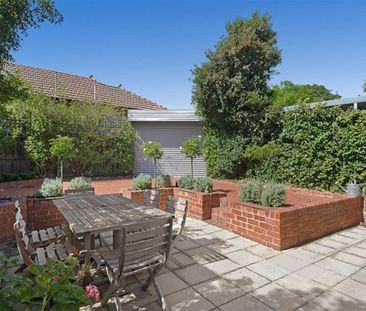 814 Burke Road, Camberwell - Photo 1