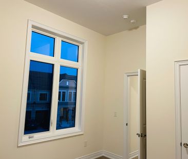 For Lease - 17 Hercules Club Drive, Richmond Hill, Ontario - Photo 1