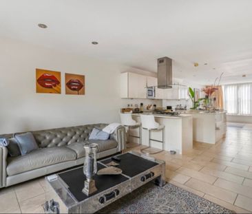 Room in a Shared House, Putney, SW15 - Photo 3