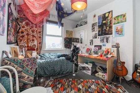 7 bedroom terraced house to rent - Photo 3