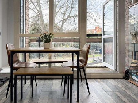 Palace Road, Tlse Hill, SW2 - Photo 4