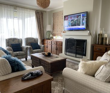 5 bedrooms in Macleans Zone - Photo 2